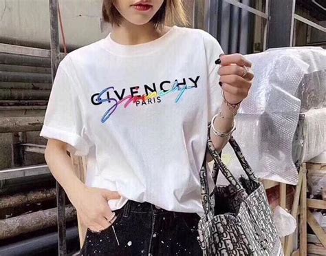 giá ao givenchy.